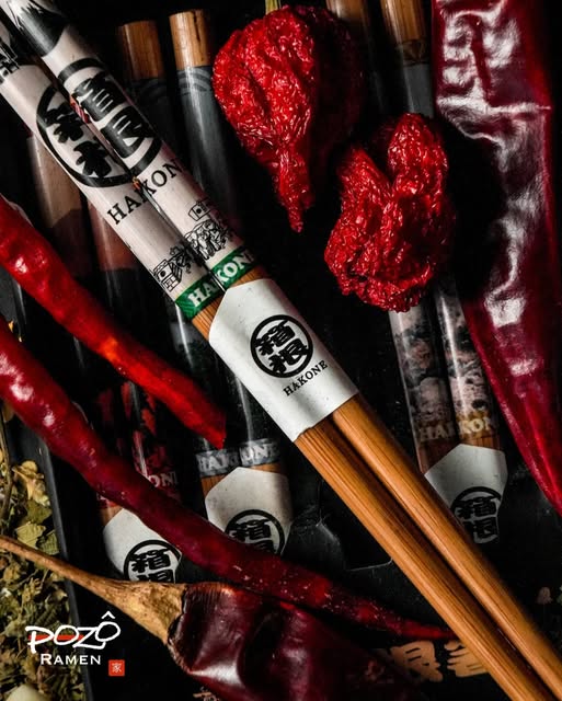Palillos y chiles